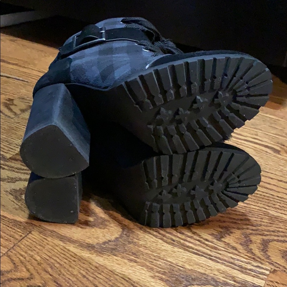 Splendid Cesar Suede Bootie - Picture 8 of 8